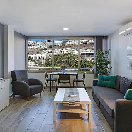 Romero 2 Apartman *